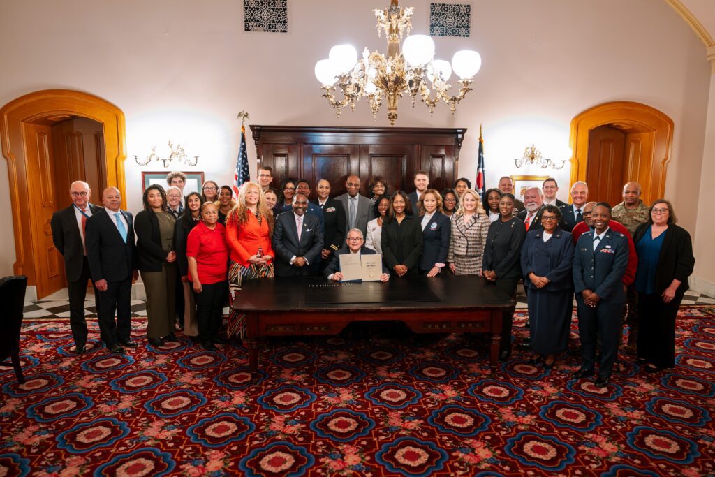 6888 Bill Signing