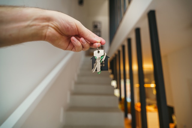 Home buying home keys unsplash